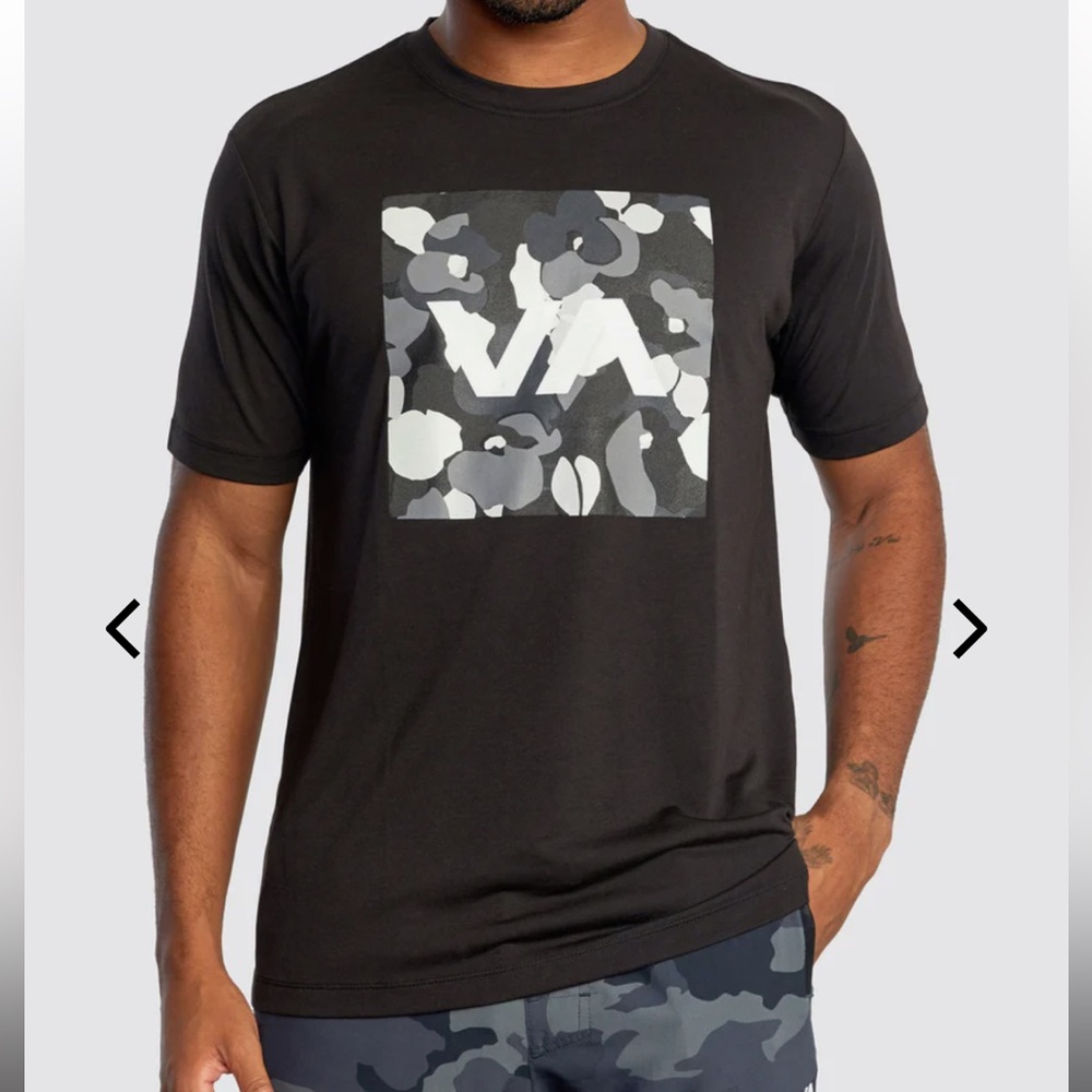 Men’s Large RVCA T-shirt